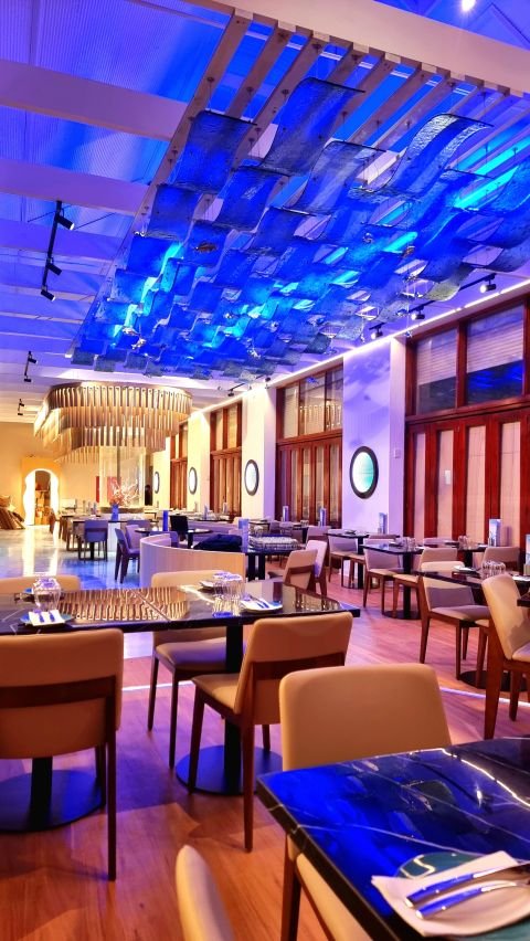 Christmas parties and work events at The Cray Seafood & Grill Kalgoorlie